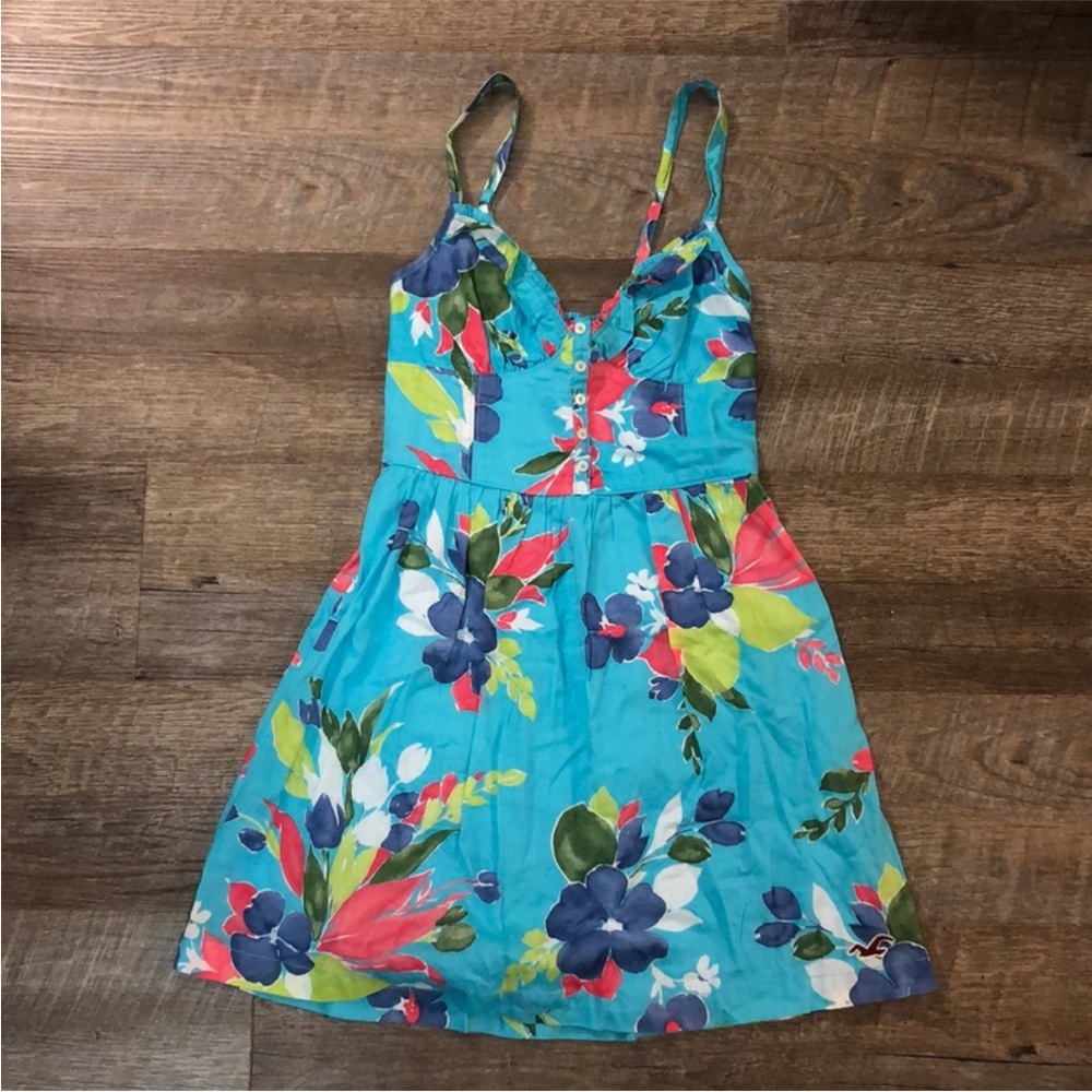 Hollister Floral Bodice Adjustable Strap Dress👗